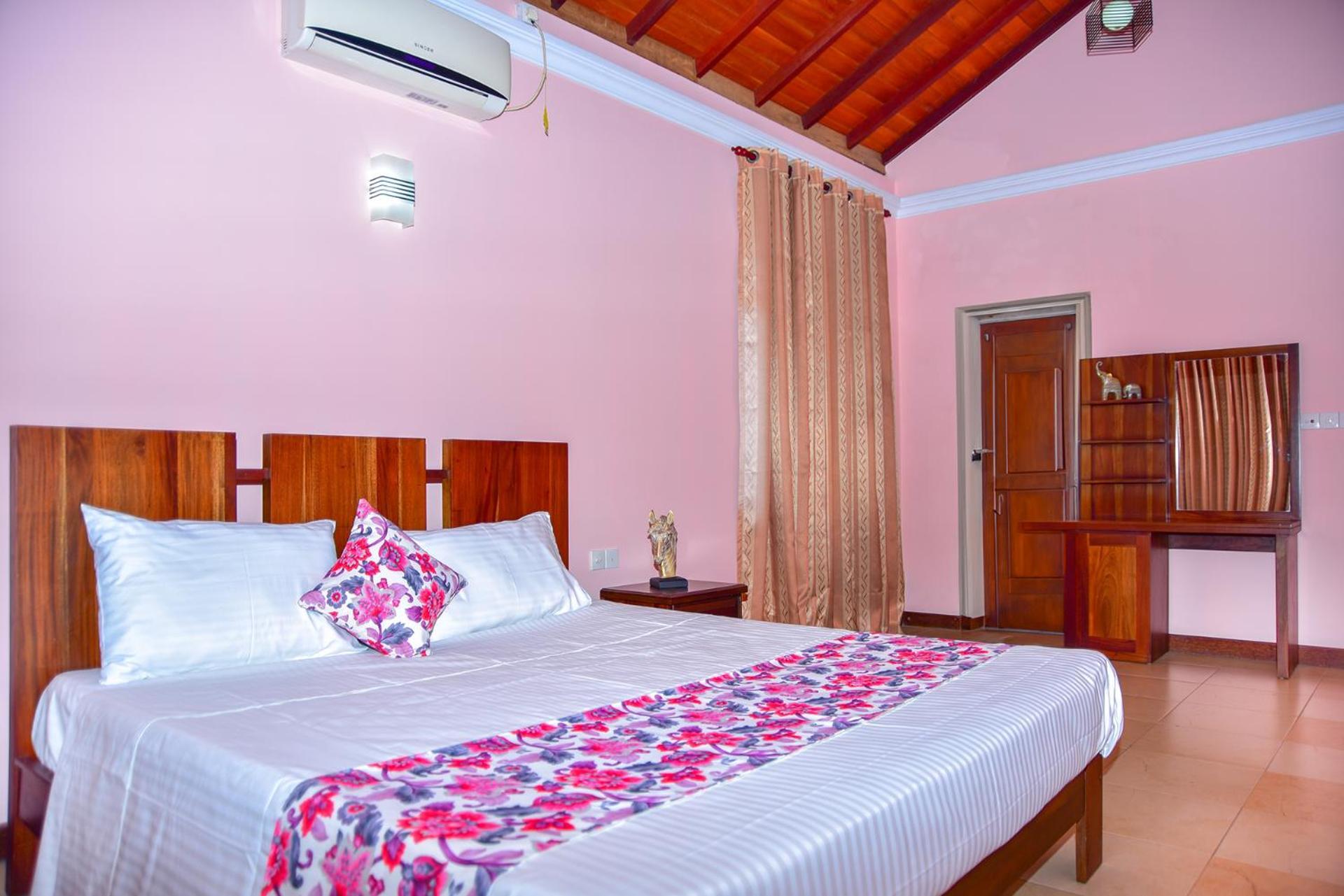 Bigcity Villa - Airport Transit Hotel Katunayake Exterior photo