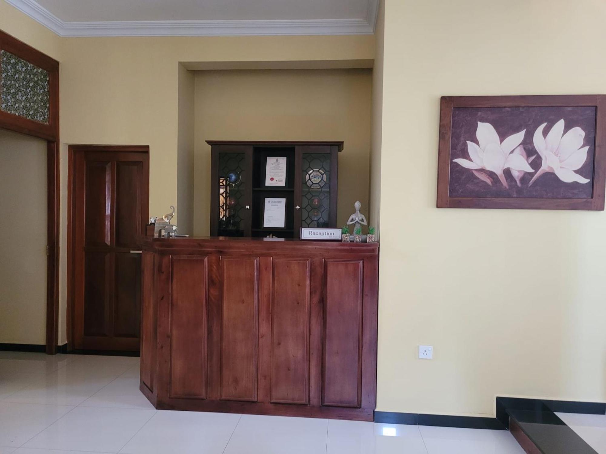Bigcity Villa - Airport Transit Hotel Katunayake Exterior photo